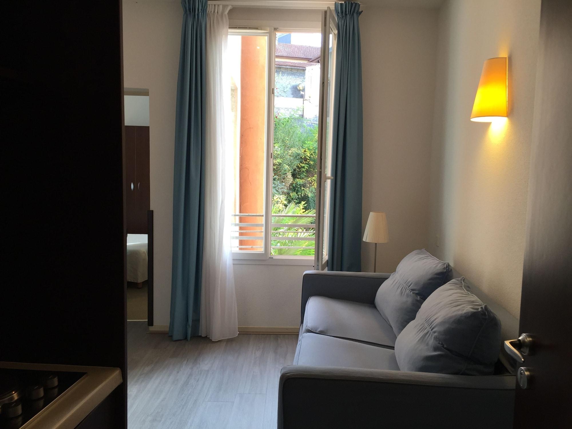 Appart'Hotel Saint Jean Lourdes Zewnętrze zdjęcie