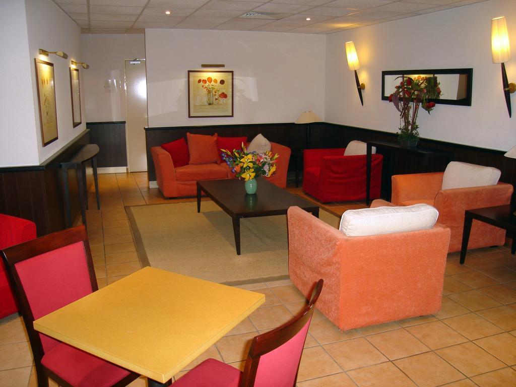 Appart'Hotel Saint Jean Lourdes Zewnętrze zdjęcie